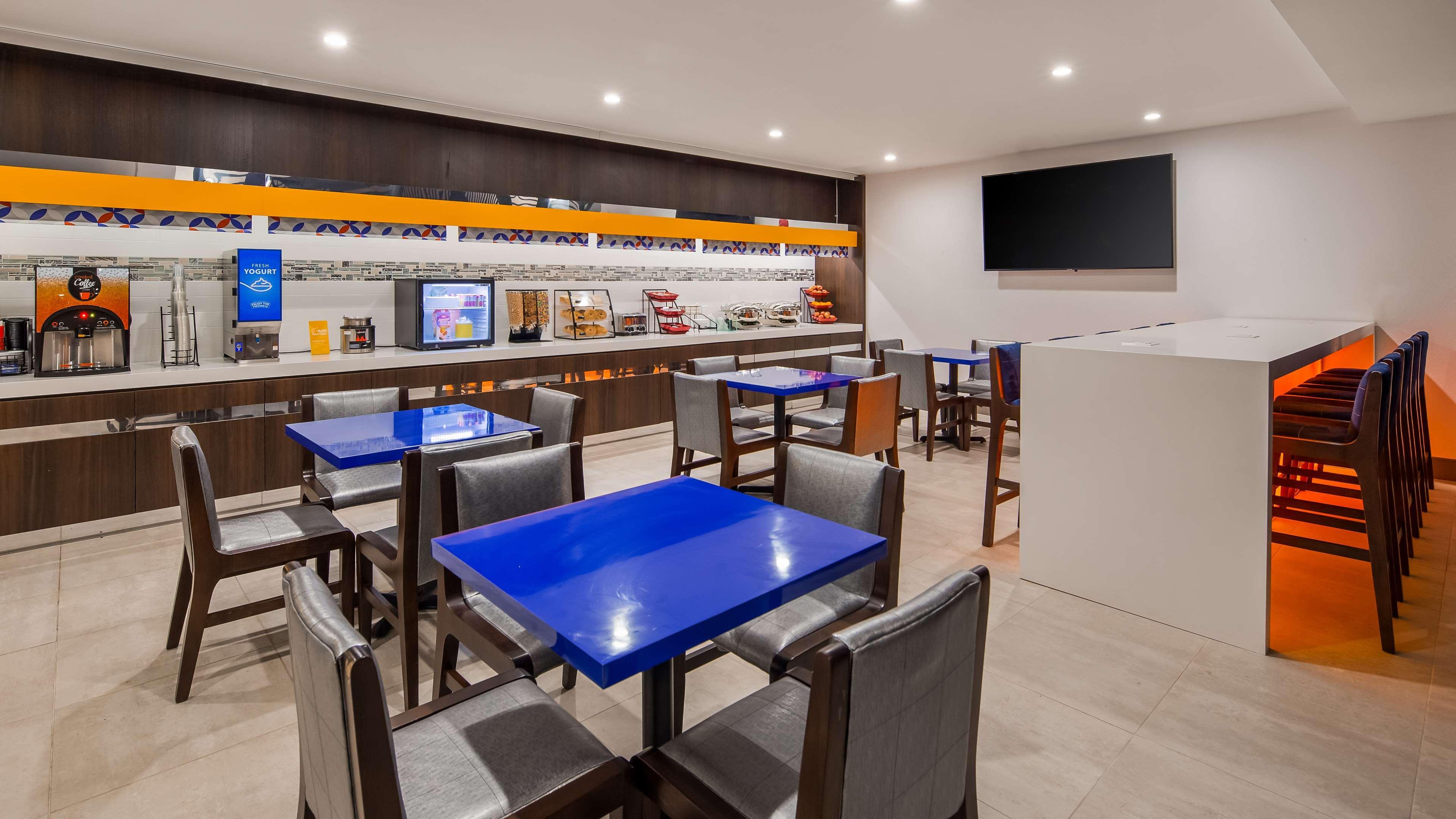 Glo Best Western Brooklyn Nyc New York Eksteriør billede