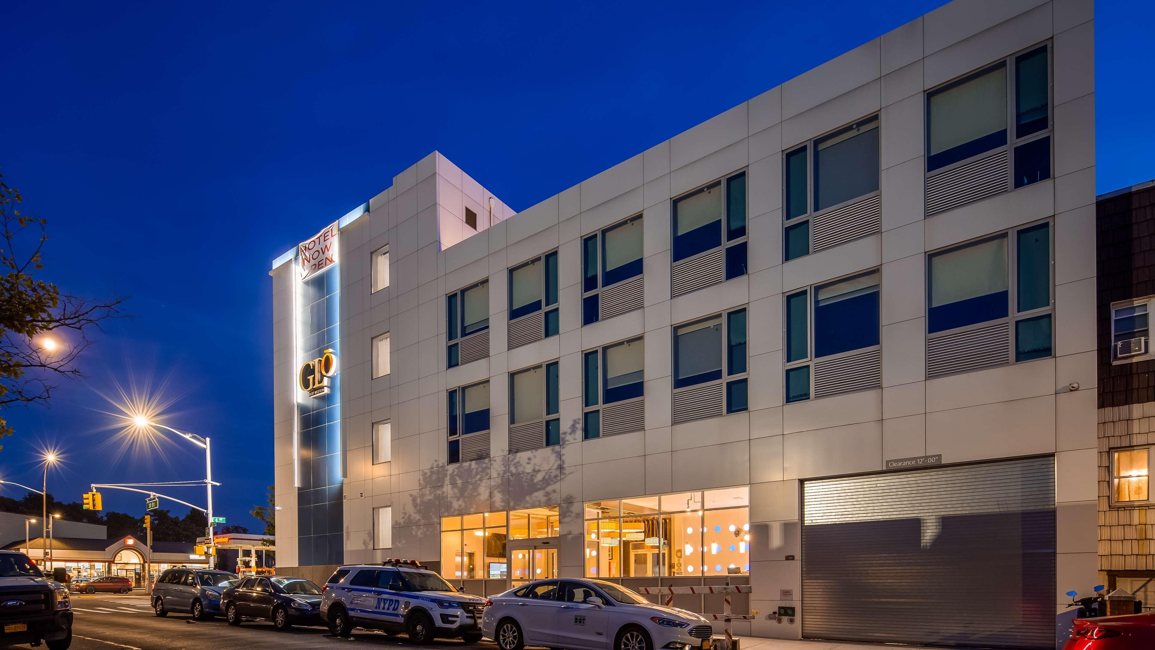 Glo Best Western Brooklyn Nyc New York Eksteriør billede