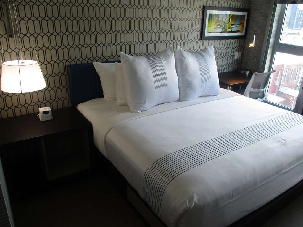 Glo Best Western Brooklyn Nyc New York Værelse billede